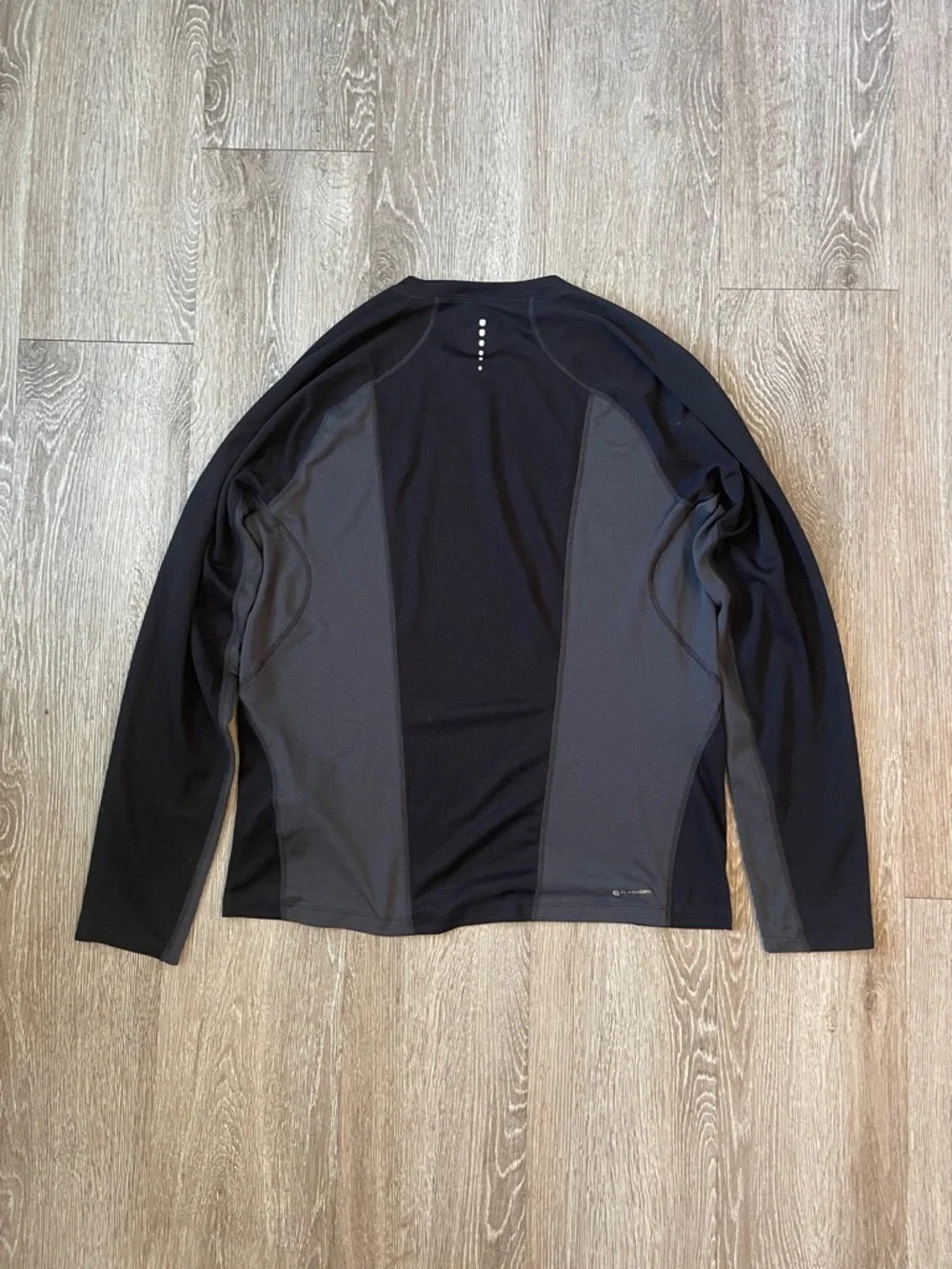 The North Face Black and Gray Long Sleeve Performance Shirt flashdry medium